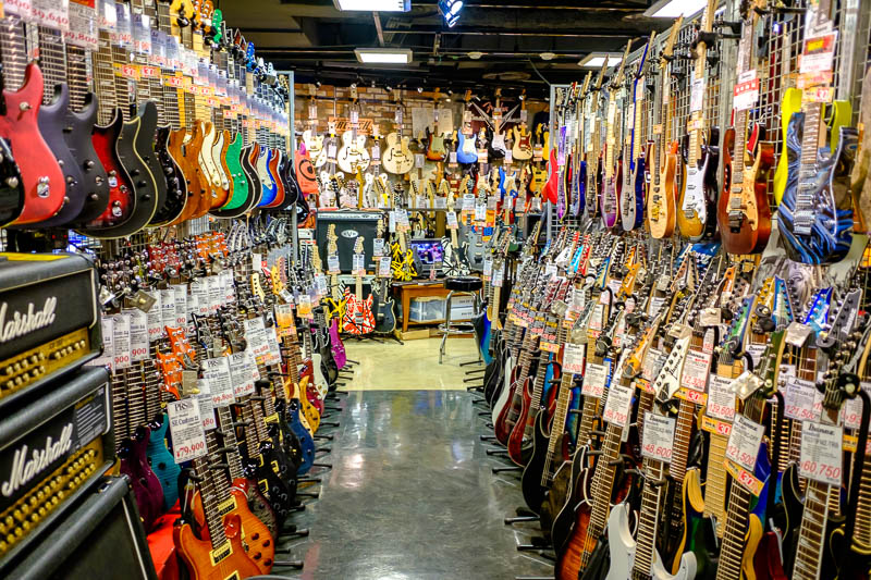 Back to Japan for even more - Oct and Nov 2017 - They also sell secondhand guitars, including lots of Japan only weird guitars. I want them all. This is another reason why I probably cant ever live i