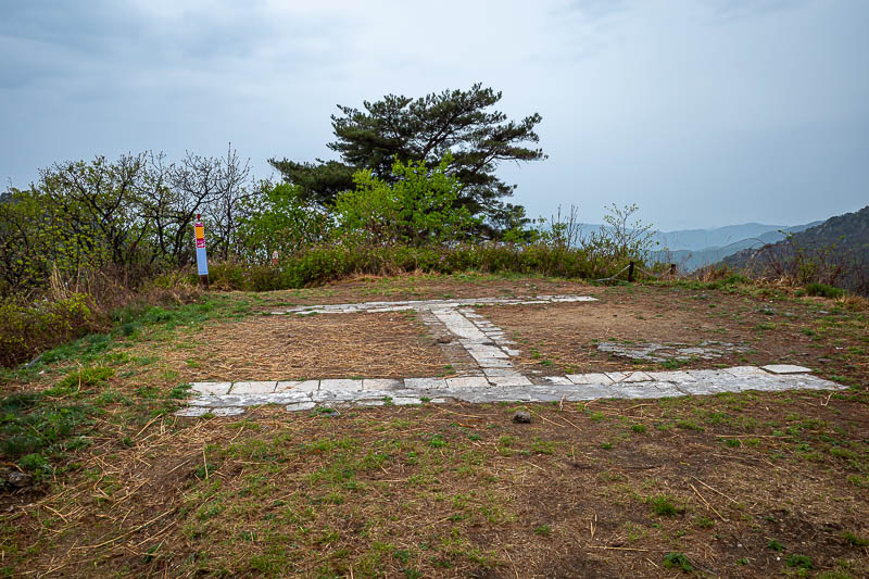 Korea-Seoul-Hiking-Yongmunsan - Today's helicopter landing pad. Due to rain there will be no stance or selfies today. I spent all day worrying that I would get water on my camera len