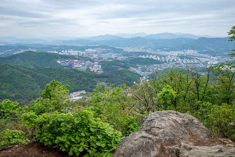 Korea-Seoul-Hiking-Cheolmasan - One of the rare view shots for the day. Low down.