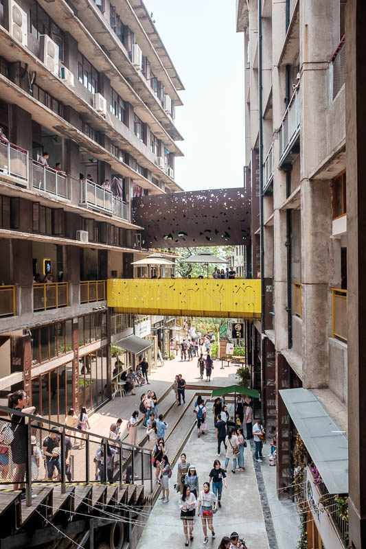 China-Chongqing-View-Erling Park-Testbed 2 - This is Testbed2. Built on the site of a crumbling money printing factory, they have deliberately left it crumbling and installed a lot of cafes and a