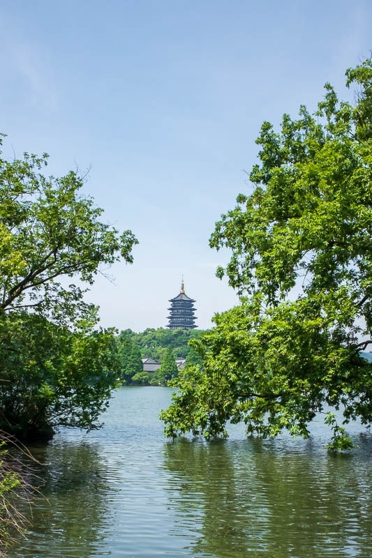 China-Hangzhou-West Lake-Hiking - Have a bit more pagoda.