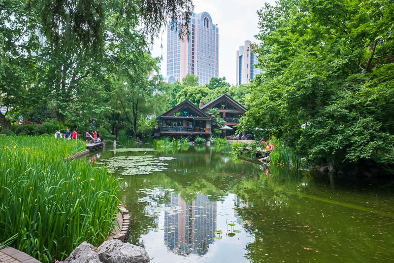 China-Shanghai-Park-Yuyuan Garden - The grass police guy was following me around now, so I took about 11 minutes to set up and take this photo to tease him. On my way out I peered over a