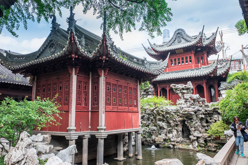 China-Shanghai-Park-Yuyuan Garden - I believe these are genuinely old, also you can see the new drain pipe building towering above it all!