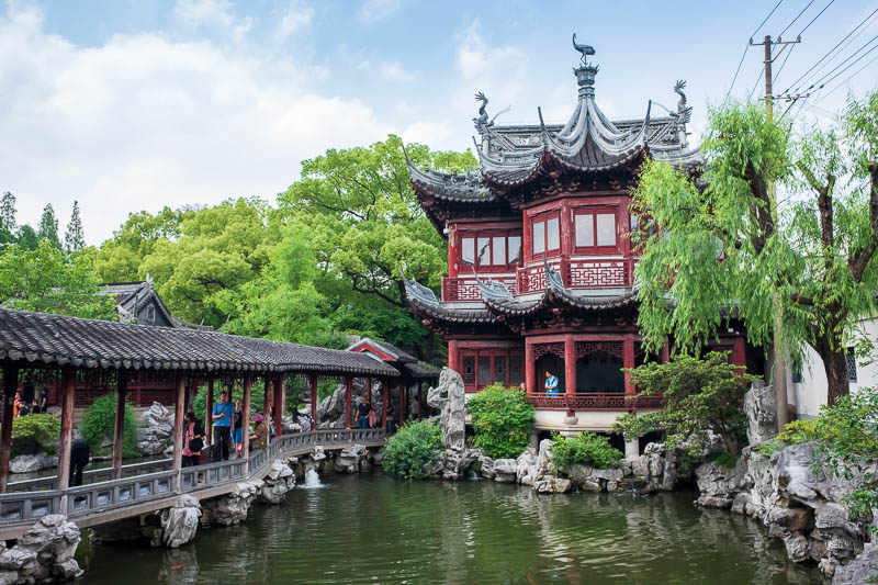 China-Shanghai-Park-Yuyuan Garden - Have a bit more ancient garden tea house / jade viewing gallery.