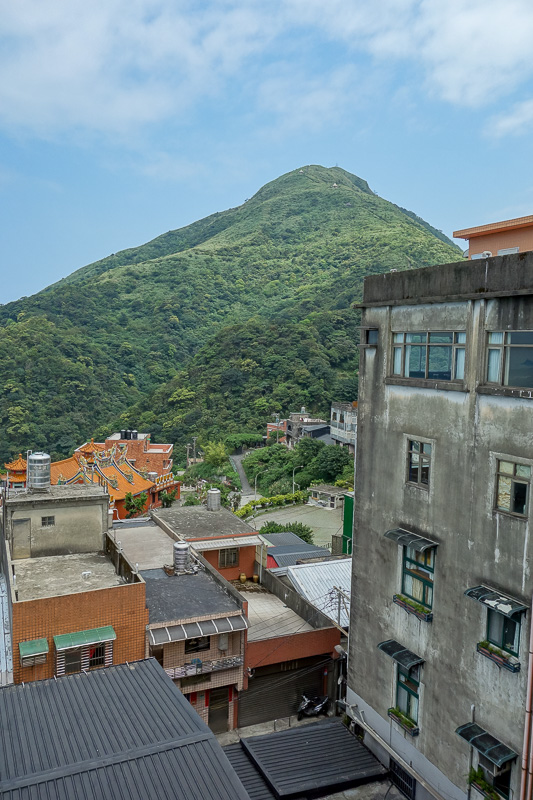 Taiwan-Ruifang-Jiufen-Hiking-Keelung Mountain - My goal, once I have explored the old streets of the town.