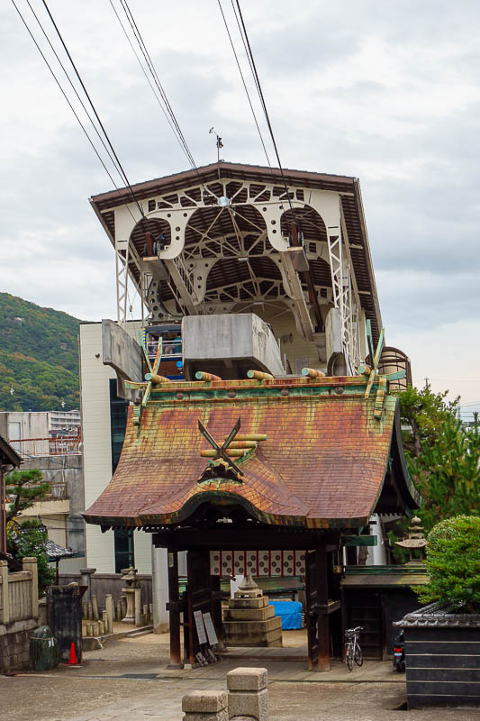 Japan-Castle-Shrine-Onomichi-Fukuyama - There are so many temples they had to knock one down for the ropeway station.