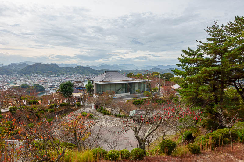 Japan-Castle-Shrine-Onomichi-Fukuyama - That is the local art museum, an impressive building, closed on Monday's.
