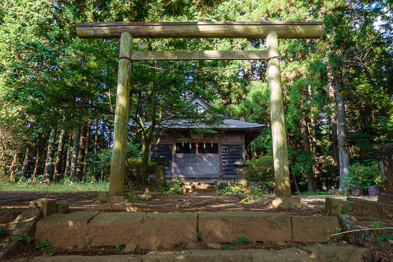 Japan-Hiking-Asoyama-Hinodesan-Mitake - Obviously there is a shrine. Last time I got a bit lost here looking for the path behind it to take me to the mountains beyond. I think they have impr