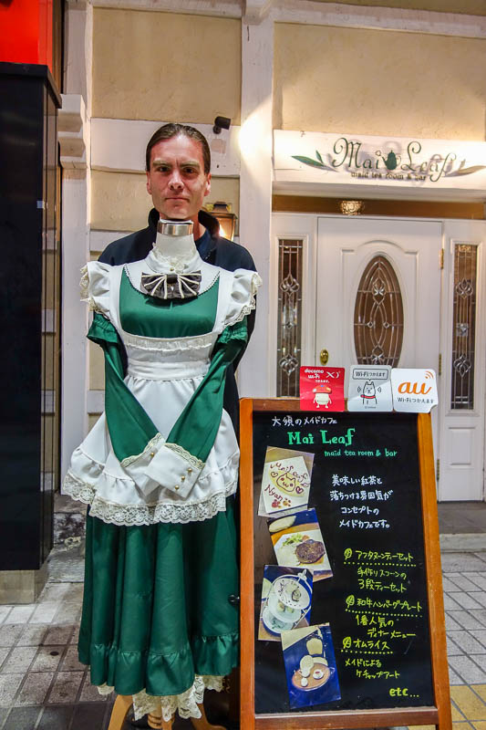 Japan 2015 - Tokyo - Nagoya - Hiroshima - Shimonoseki - Fukuoka - I tried on a maid outfit.
