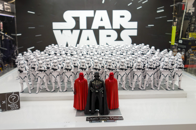 Japan-Tokyo-Akihabara-Garden - Places now have entire floors dedicated to star wars. So in a 7 floor store we have plush toys, models of naked pre teens with guns, star wars, tradin
