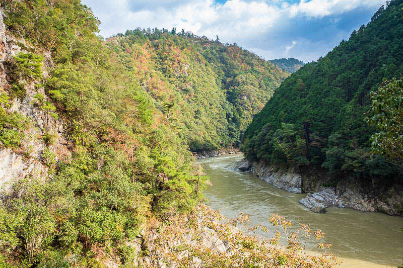 Japan-Kyoto-Hiking-Mount Atago-Arashiyama - And now surprisingly, to get back to Arashiyama I had to leave the river. You can continue along the river to another station, and its actually shorte
