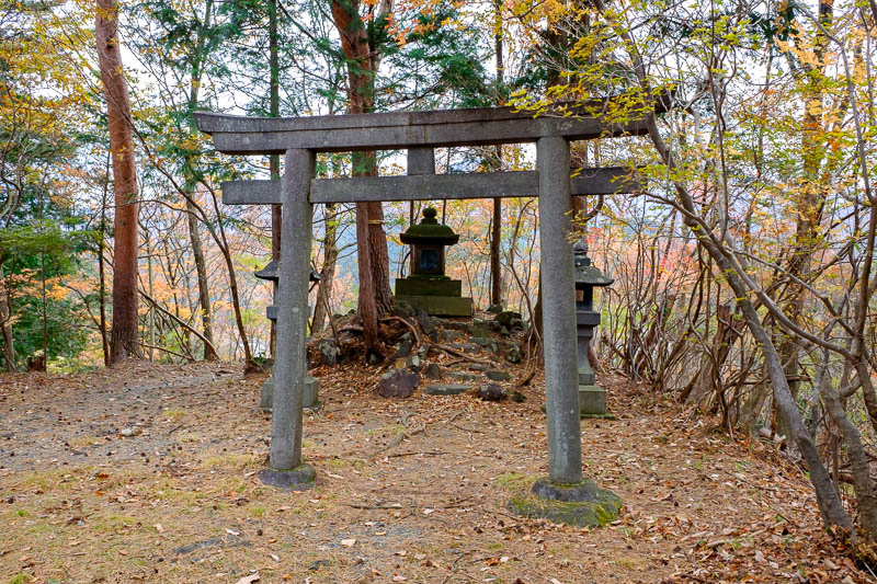 Back to Japan for even more - Oct and Nov 2017 - Then I could appreciate this shrine in the hills.