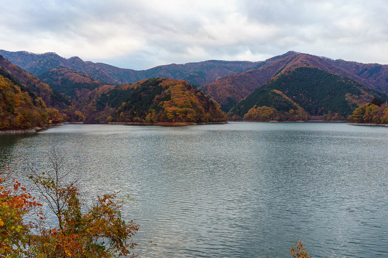 Japan-Okutama-Lake-Hiking - Final culling candidate. They cant be culled now, once they are uploaded its done.