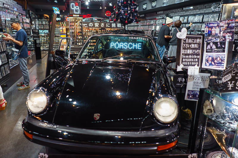 Japan-Okinawa-Naha-Food - Here is another shop dedicated to jewelry, exclusively silver jewelry, which requires a Porsche.