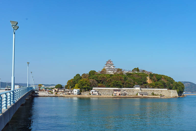 Japan-Karatsu-Castle-Hiking - I decided to take another shot from the ISTHUMUS, which is todays word of the day.