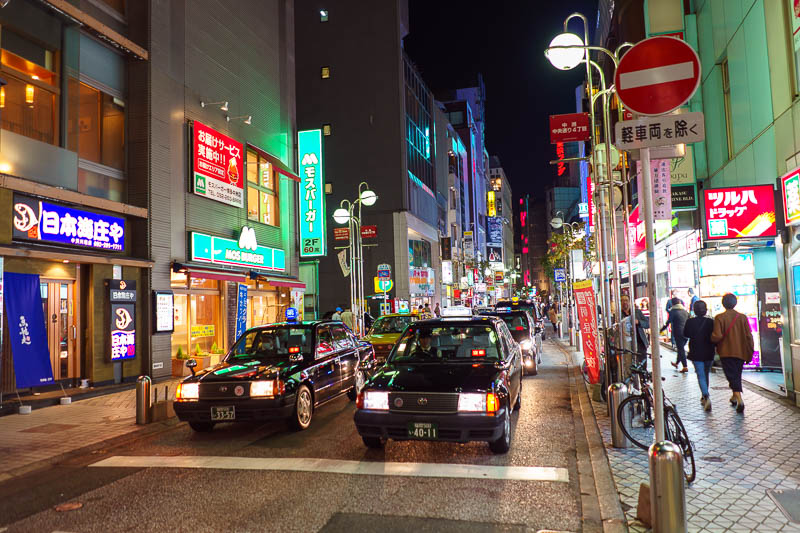 Japan-Fukuoka-Nakasu-Ramen - This is already picture number 600! A bright busy street of Nakasu.