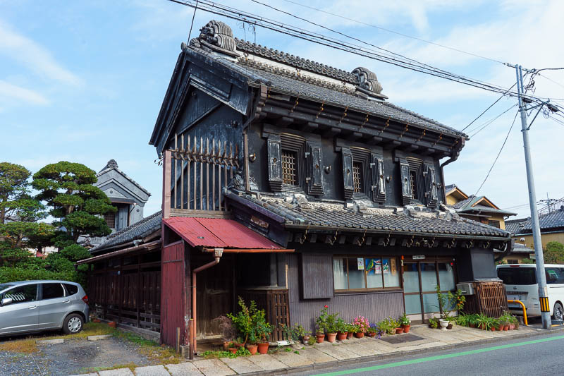 Of course I am back in Japan yet again - Oct and Nov 2018 - Similarly, this building on its own is a couple of streets over, and looks to be genuinely the oldest of them all.