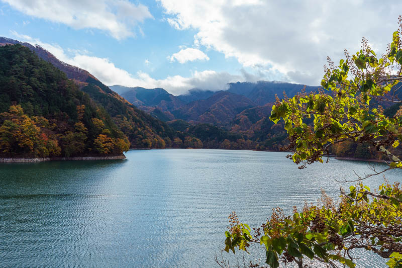 Of course I am back in Japan yet again - Oct and Nov 2018 - More view. Despite the sun the cloud is still covering the tops of the mountains on the far side of the lake. I would run all the way around the edge 