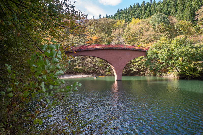 Japan for the 9th time - Oct and Nov 2019 - Another bridge, and some kayakers. Hungry bears look on. Soon...