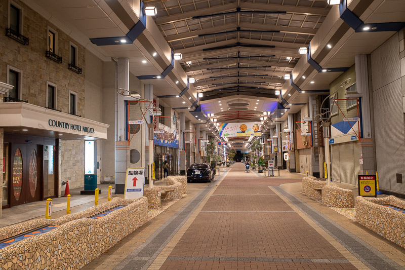 Japan for the 9th time - Oct and Nov 2019 - And right by my hotel, heres a modern covered shopping street. Very well lit. No people. Maybe tomorrow?