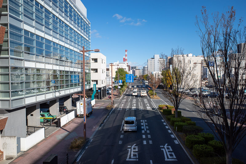 Japan for the 9th time - Oct and Nov 2019 - Another shot of blue sky from a convenient overpass. A woman reading her phone walked into me as I was standing here and got very angry at me for bein