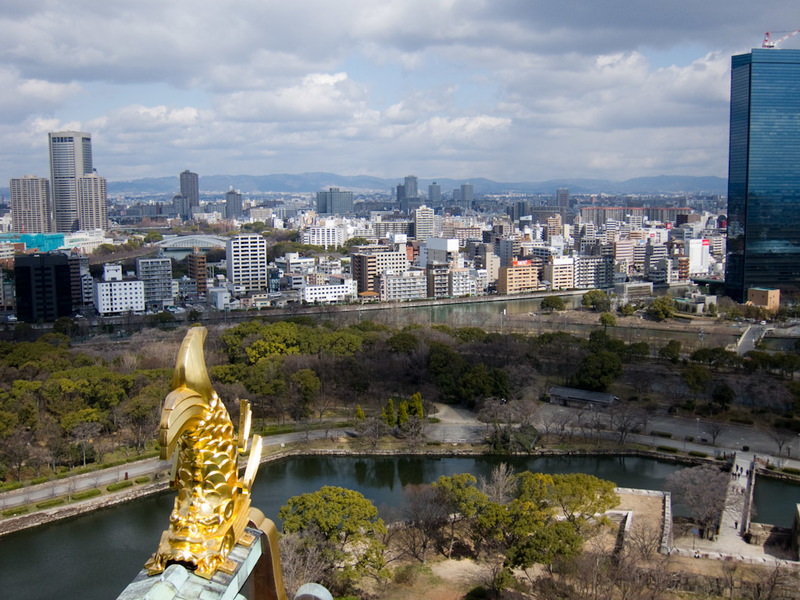 Japan-Osaka-Castle - Another golden dragon head to end my series of landscape photos.