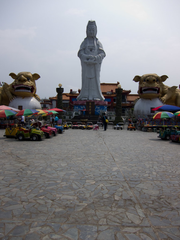 Taiwan-Keelung-Buddha-Shopping Street - But also a really giant buddha guarded by 2 lions.