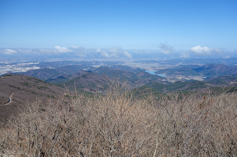 Korea-Gwangju-Hiking-Mudeungsan - The valley I had come up.