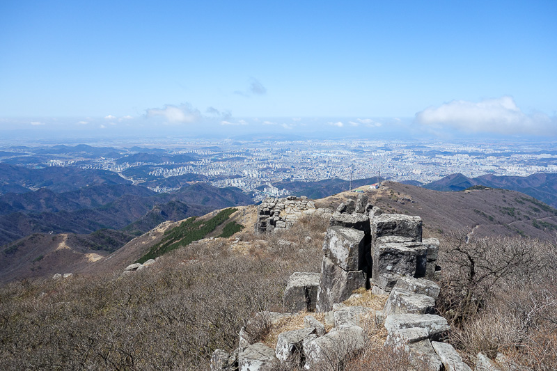 Korea-Gwangju-Hiking-Mudeungsan - As high as I could go.