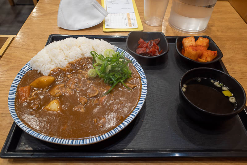Korea-Gwangju-Sangmu - Repeat dinner, almost. Abiko curry (same chain) but this time I got a 50/50 vegetable and pork curry. Pork is the main meat, beef was not on offer. Ho