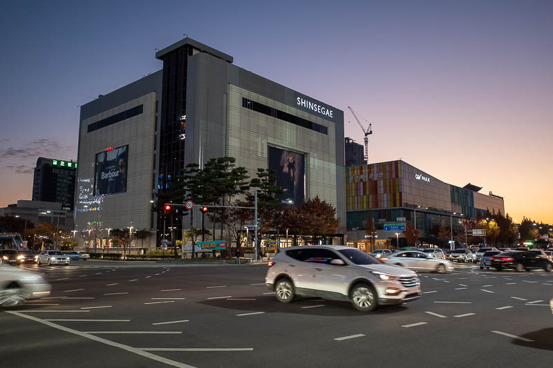 Korea-Gwangju-Shinsegae - And here is the mystery department store, Shinsegae, and the bus station mall complex to it's right.