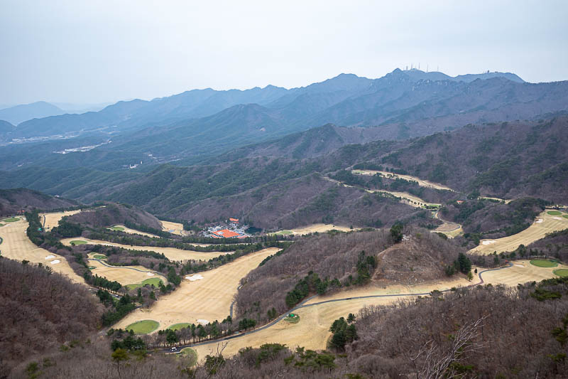 Korea-Daegu-Hiking-Palgongsan-Gatbawi - And nearly all the golf course. I guess they cover the greens in winter? Otherwise they would be brown and dead as well. OK enough golf course.