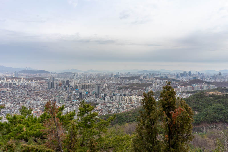 Korea-Seoul-Hiking-Gwanaksan - A great view developed very quickly, and stayed with me all day!
