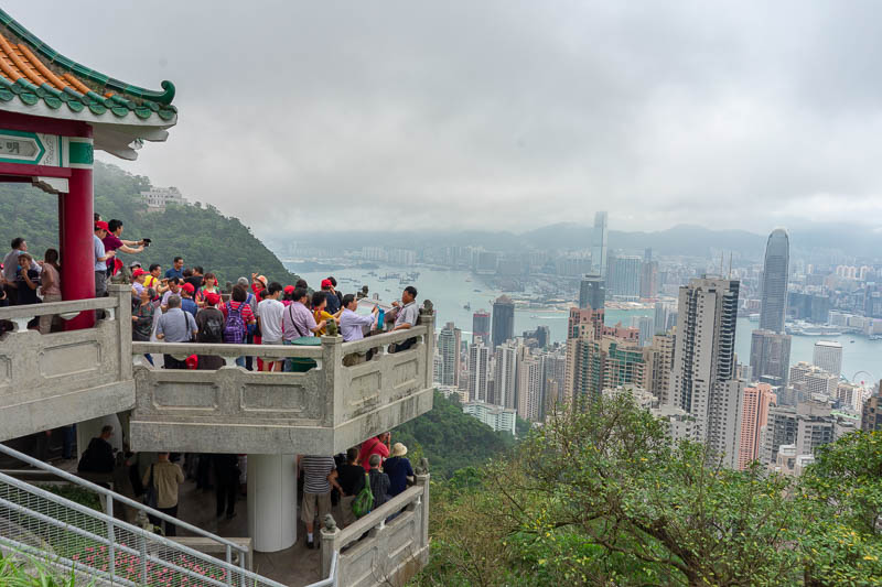 Hong Kong-Hiking-Aberdeen - I take photos of taking photos of the view. Lots and lots of Germans around today.