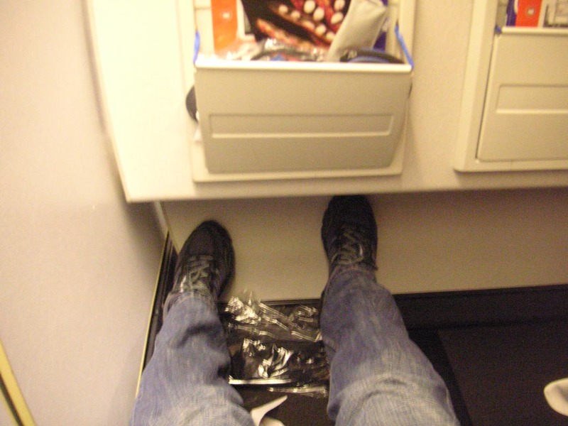 Singapore-London-Heathrow-Qantas - My seat, picture doesnt convey it well but theres really a lot of leg room.