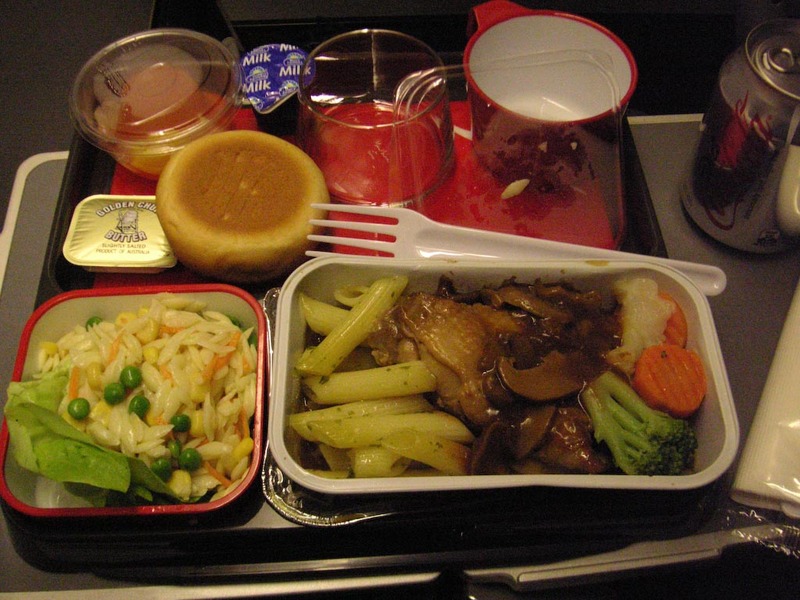 London again then Hong Kong - February 2010 - A really terrible roast chicken meal, my previous experience tells me flights catered from Singapore have terrible meals, yet every where I read that 