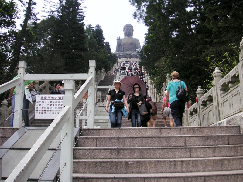 Hong Kong-Cable Car-Buddha-Po Lin - The disappointingly short epic staircase.