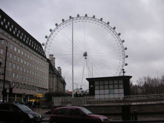England-London-Teddington-Ferris Wheel - Teddington Tree House Club