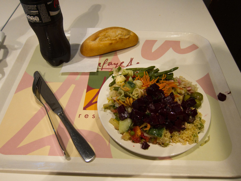 France-Gare Du Nord-Eurostar-Bastille Day-Parade - I decided to have my lunch there in the cafe, salad bar. Not bad for 4.70 euros I guess.