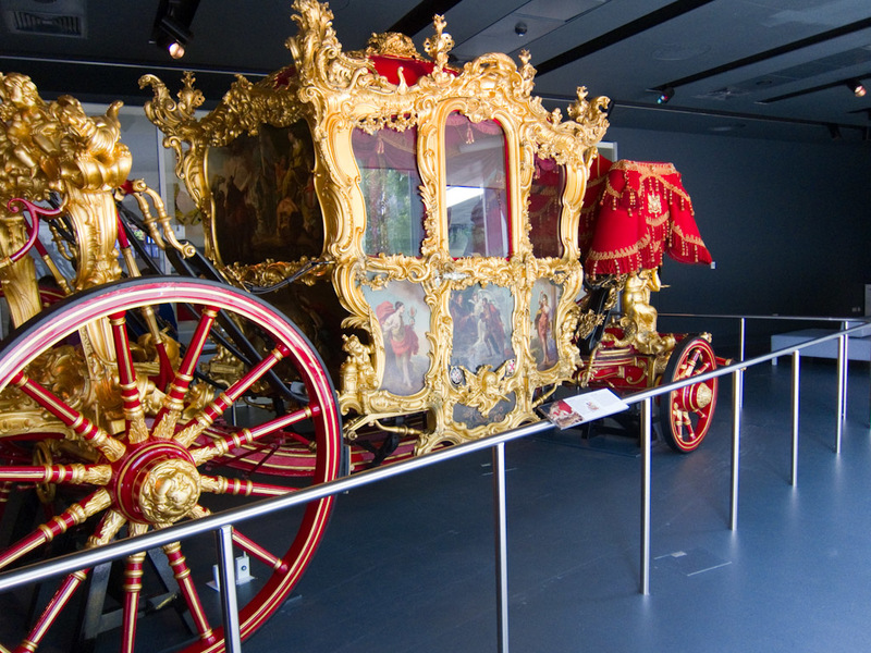 England-London-Museum-Airport-Heathrow - They mayors stagecoach is on show, they still use it once a year.