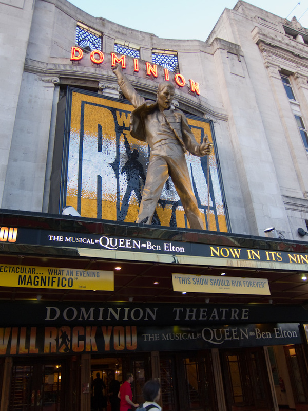 England-London-China Town-Pho - Last picture of the day, a giant golden flaming freddie mercury.