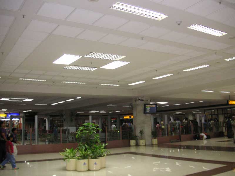 South East Asia December 2005 - The last security checkpoint leading to the departure lounge, where crazy guy tried to get machine gunned, I check it out and fake a bathroom break in