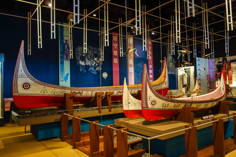 Taiwan-Taitung-Museum-Dumplings - No museum is complete without some aboriginal canoes.