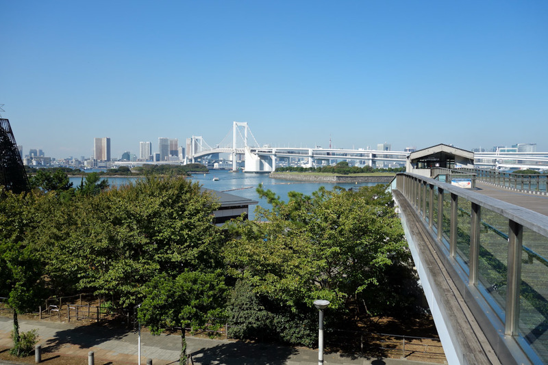 I flew all the way to Tokyo and back for the weekend - You come over this big bridge on a monorail to get here. I have been before but that time foolishly went on a Monday when everything is shut. Insted o